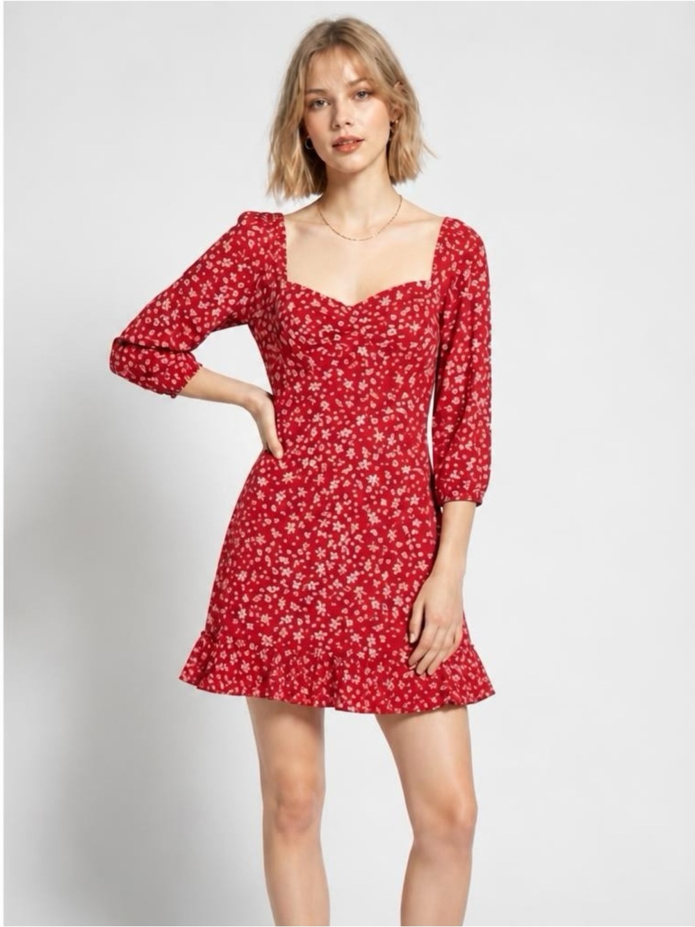 ZARA Red Ditsy Floral Sweetheart Neck Mini Dress Size Small Smocked Cottagecore